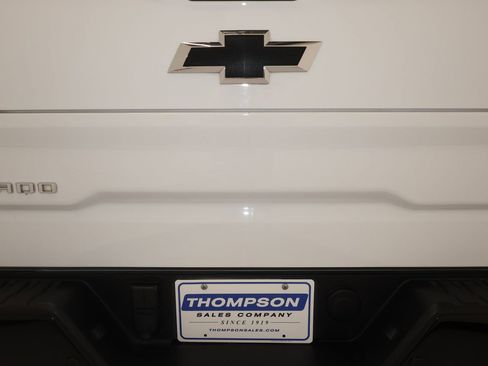 Used 2024 Chevrolet Silverado 1500 ZR2 AWD/4WD image 39
