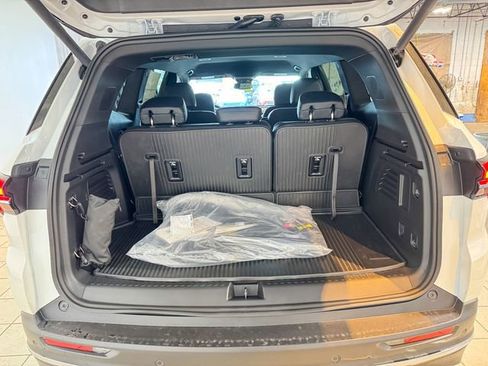 New 2025 Buick Enclave Preferred w/ LPO, Floor Liner Package image 21