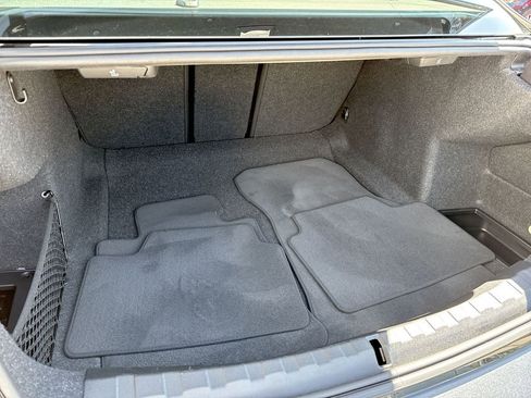 Used 2023 BMW 330i Sedan w/ Premium Package image 59