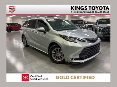 Certified 2023 Toyota Sienna XLE