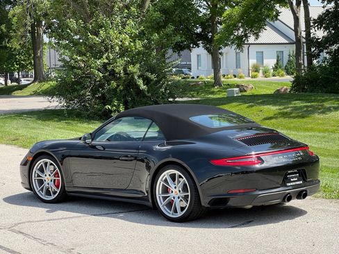 Certified 2019 Porsche 911 Carrera 4S AWD/4WD image 3