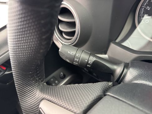 Used 2022 Toyota Tacoma SR5 image 21