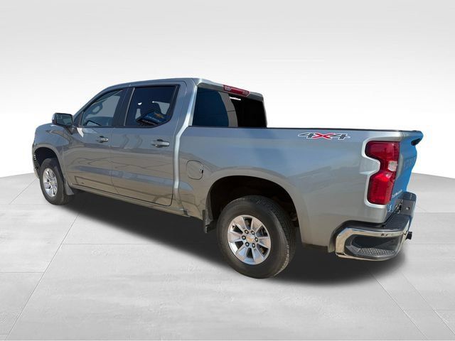 Used 2026 Chevrolet Silverado 1500 LT AWD/4WD image 3