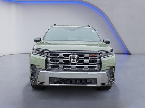 New 2026 Honda Pilot TrailSport image 7