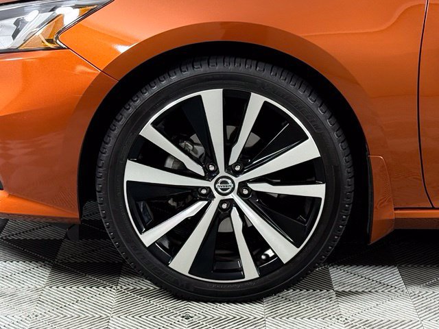 Used 2022 Nissan Altima 2.5 SR AWD/4WD image 12