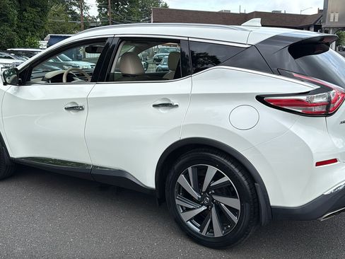 Used 2017 Nissan Murano Platinum w/ Platinum Technology Package AWD/4WD image 22