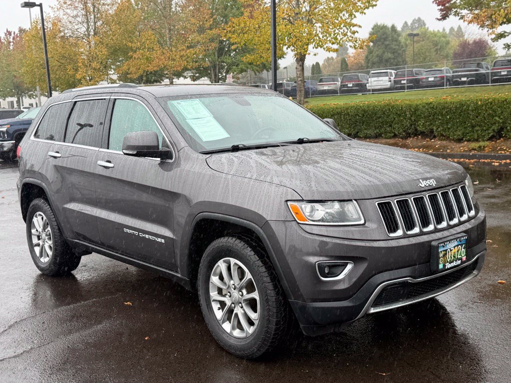 Used 2014 Jeep Grand Cherokee Limited w/ Trailer Tow Group IV AWD/4WD image 2