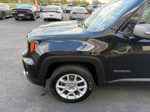 Used 2021 Jeep Renegade Limited w/ Sun & Sound Group image 11