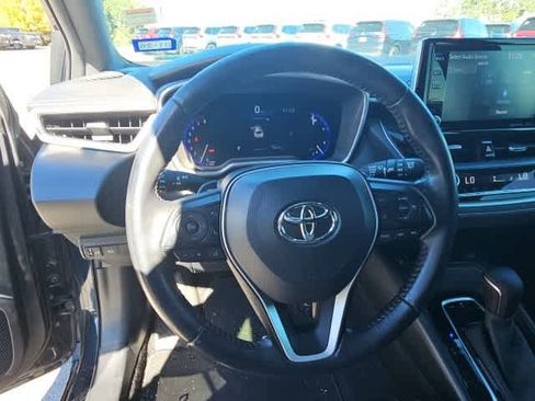 Used 2019 Toyota Corolla XSE image 11