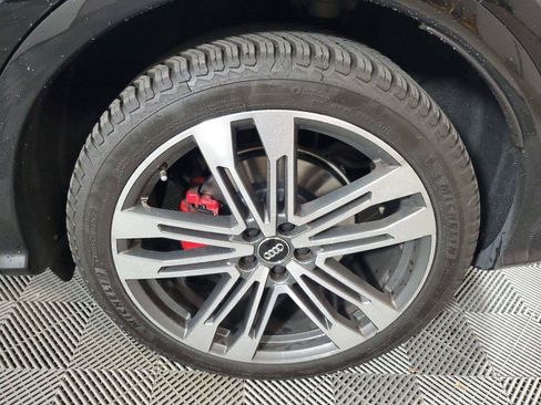 Used 2018 Audi SQ5 Prestige AWD/4WD image 10