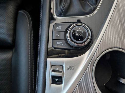 Used 2019 INFINITI Q50 Luxe w/ Essential Package (3.0T Luxe) image 31