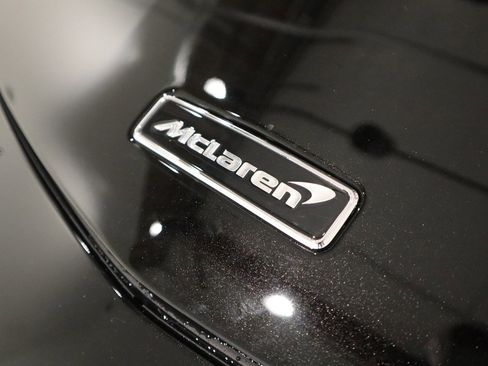 Used 2023 McLaren GT image 22
