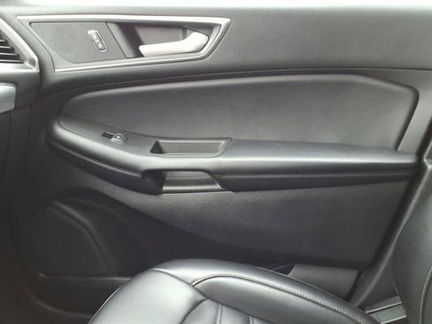 Used 2022 Ford Edge SEL AWD/4WD image 26