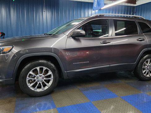 Used 2019 Jeep Cherokee Latitude Plus w/ Cold Weather Group image 63