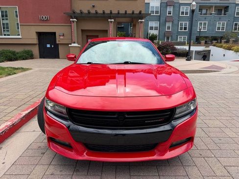 Used 2016 Dodge Charger R/T w/ Plus Group RWD image 14
