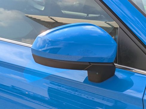 New 2026 Volkswagen Taos SEL image 12