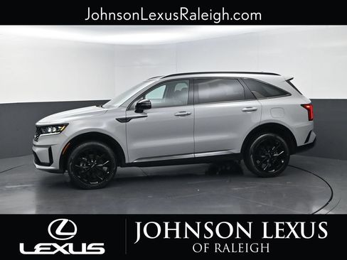 Used 2022 Kia Sorento SX AWD/4WD image 2