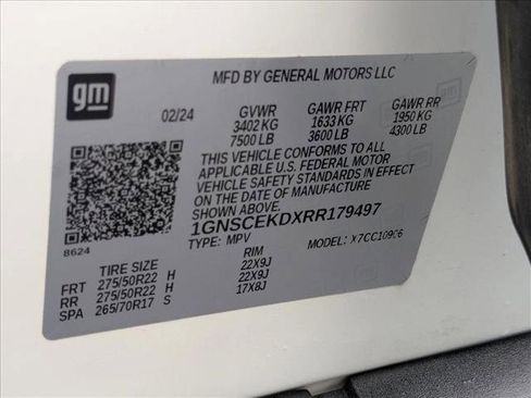 Used 2024 Chevrolet Suburban RST image 28