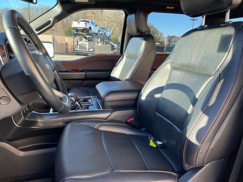 Used 2022 Ford F150 Lariat w/ Equipment Group 502A High image 37