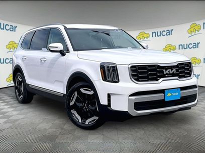 Used 2024 Kia Telluride S