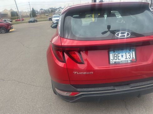 Used 2022 Hyundai Tucson SE image 15