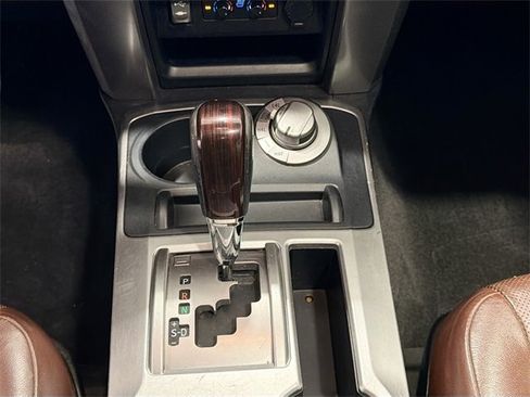 Used 2014 Toyota 4Runner Limited image 15