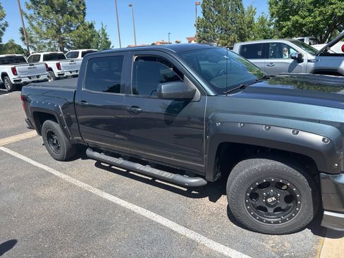 Used 2018 Chevrolet Silverado 1500 LT w/ All Star Edition AWD/4WD image 2