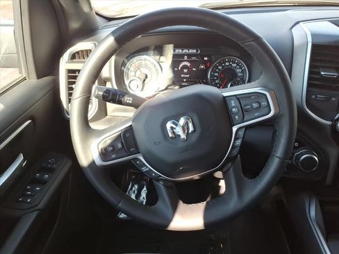 Used 2025 RAM 1500 Big Horn AWD/4WD image 23