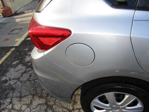 Used 2019 Subaru Impreza 2.0i image 18