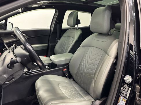 Used 2023 Kia Sportage X-Line w/ X-Line Premium Package image 14