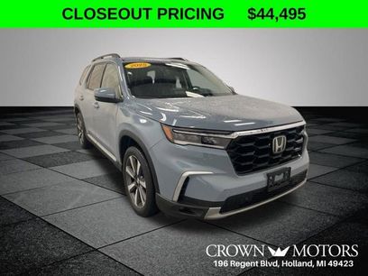 Certified 2025 Honda Pilot Touring