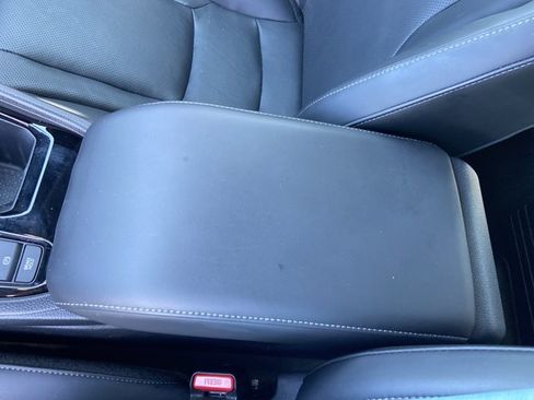 Used 2023 Honda Accord Sport image 40