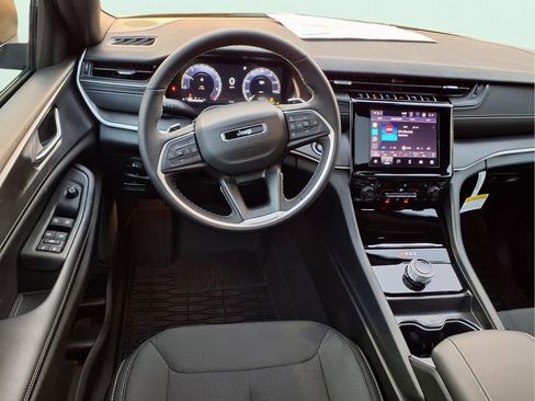 New 2026 Jeep Grand Cherokee Laredo X AWD/4WD image 13
