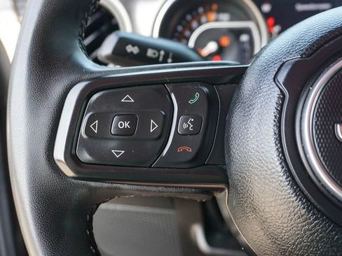 Used 2023 Jeep Gladiator Sport AWD/4WD image 21