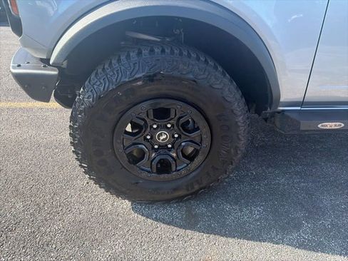 Used 2022 Ford Bronco Wildtrak AWD/4WD image 5