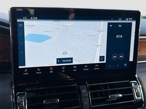 Used 2024 Lincoln Navigator Black Label image 35