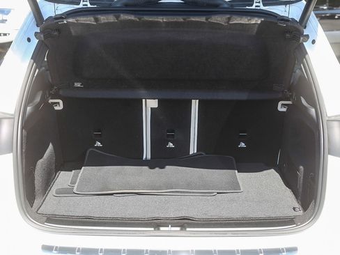 Certified 2025 Mercedes-Benz GLA 250 4MATIC image 24