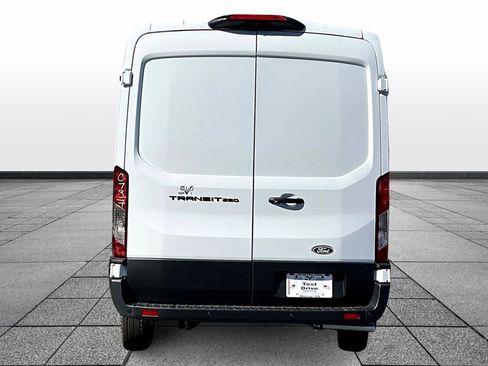 New 2026 Ford Transit 250 148 Medium Roof w/ Load Area Protection Package RWD image 4