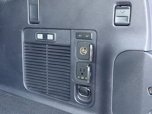 Used 2025 Ford Expedition Max Active image 33