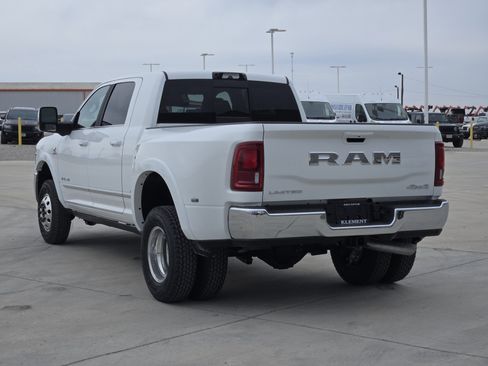 New 2026 RAM 3500 Limited image 4