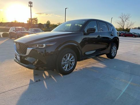 Certified 2025 MAZDA CX-5 AWD 2.5 S w/ Select Package image 5