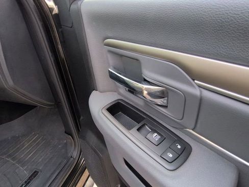 Used 2014 RAM 2500 Big Horn image 28