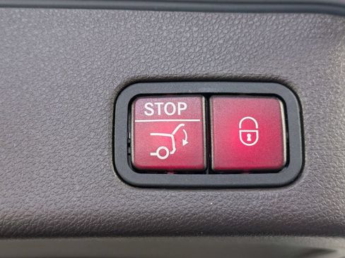 Used 2016 Mercedes-Benz GLE 350 image 38