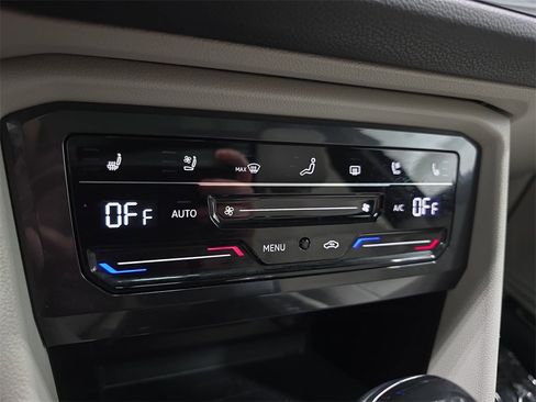 Used 2022 Volkswagen Tiguan SEL R-Line image 23