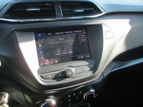 Used 2023 Chevrolet TrailBlazer LS image 20