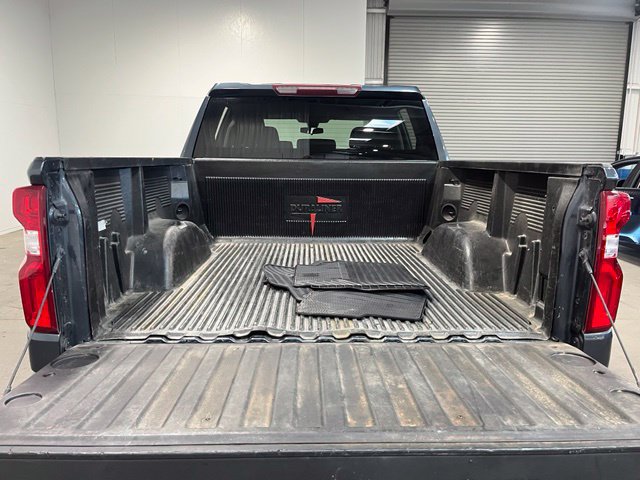 Used 2022 Chevrolet Silverado 1500 Custom w/ Safety Confidence Package RWD image 17