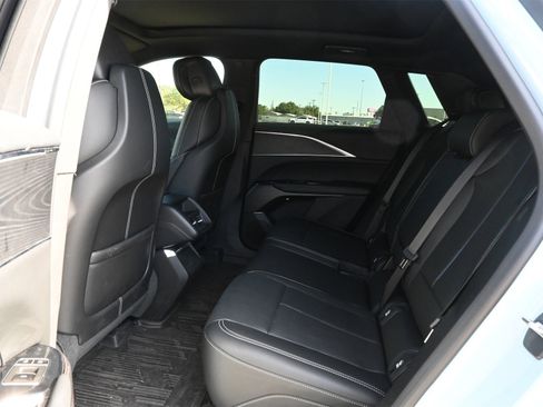 Used 2024 Cadillac Lyriq Luxury w/ LPO, Floor Liner Package image 20