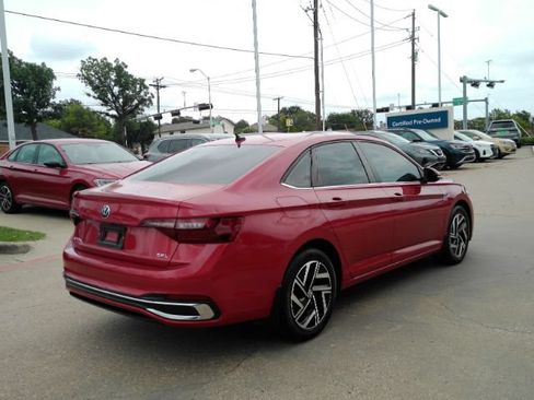 Used 2022 Volkswagen Jetta SEL FWD image 8