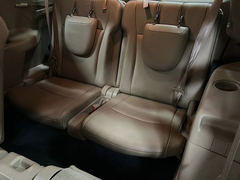 Used 2013 Toyota Highlander Limited image 13