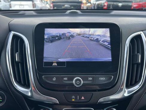 Used 2023 Chevrolet Equinox Premier image 27